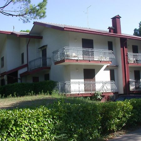 Villa Flamicia Lignano Sabbiadoro Exterior foto